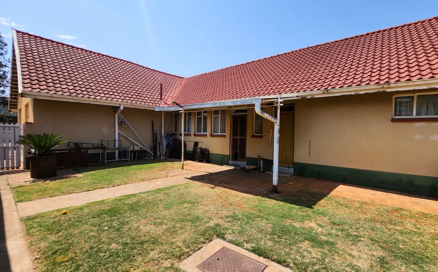 3 Bedroom Property for Sale in Stilfontein North West